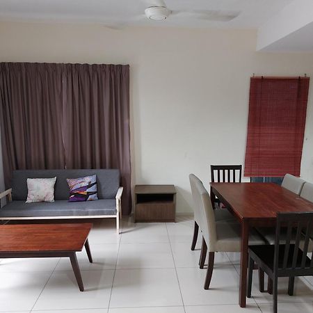 Cozy Swiss Garden Beach Resort Residence Kampung Sungai Karang Exterior foto